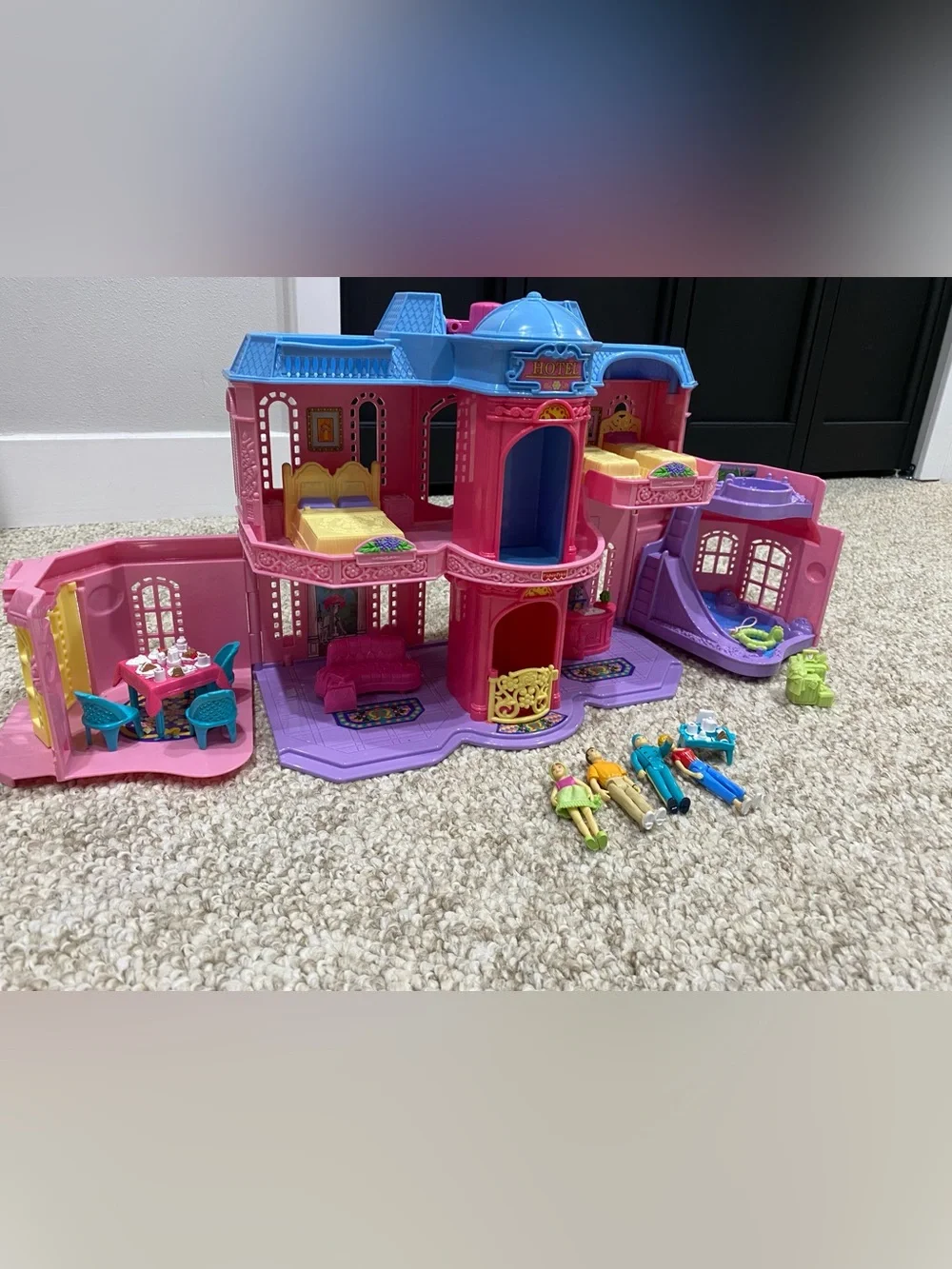 Sweet streets fisher price Play Dollhouse Hotel - Plastic Playset